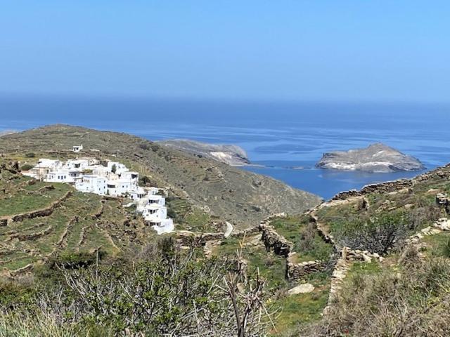 Serenity Living Platia, Tinos Ngoại thất bức ảnh